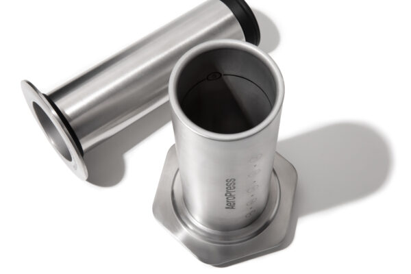Aeropress_January2026_silver_1a (預購)AeroPress 愛樂壓 不鏽鋼版 原色 黑